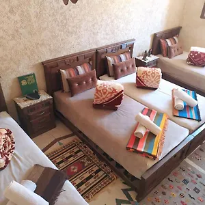Four Seasons Apartment